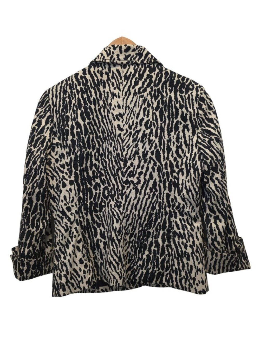 Talbots Animal Print Black & White Button Front Textured Blazer Jacket Sz 6 - Picture 2 of 7